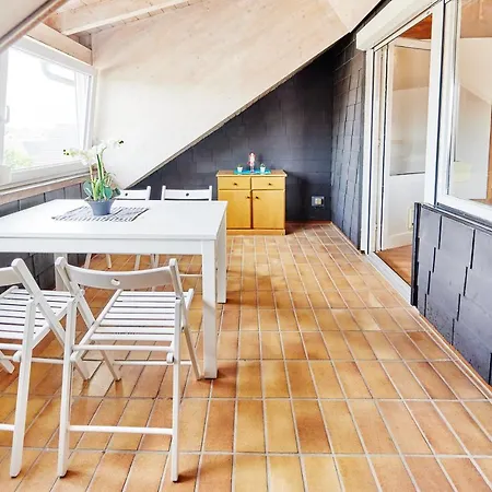 Apartment Charmant, Zentral, Nur 5 Gehminuten Vom Europa-park Rust